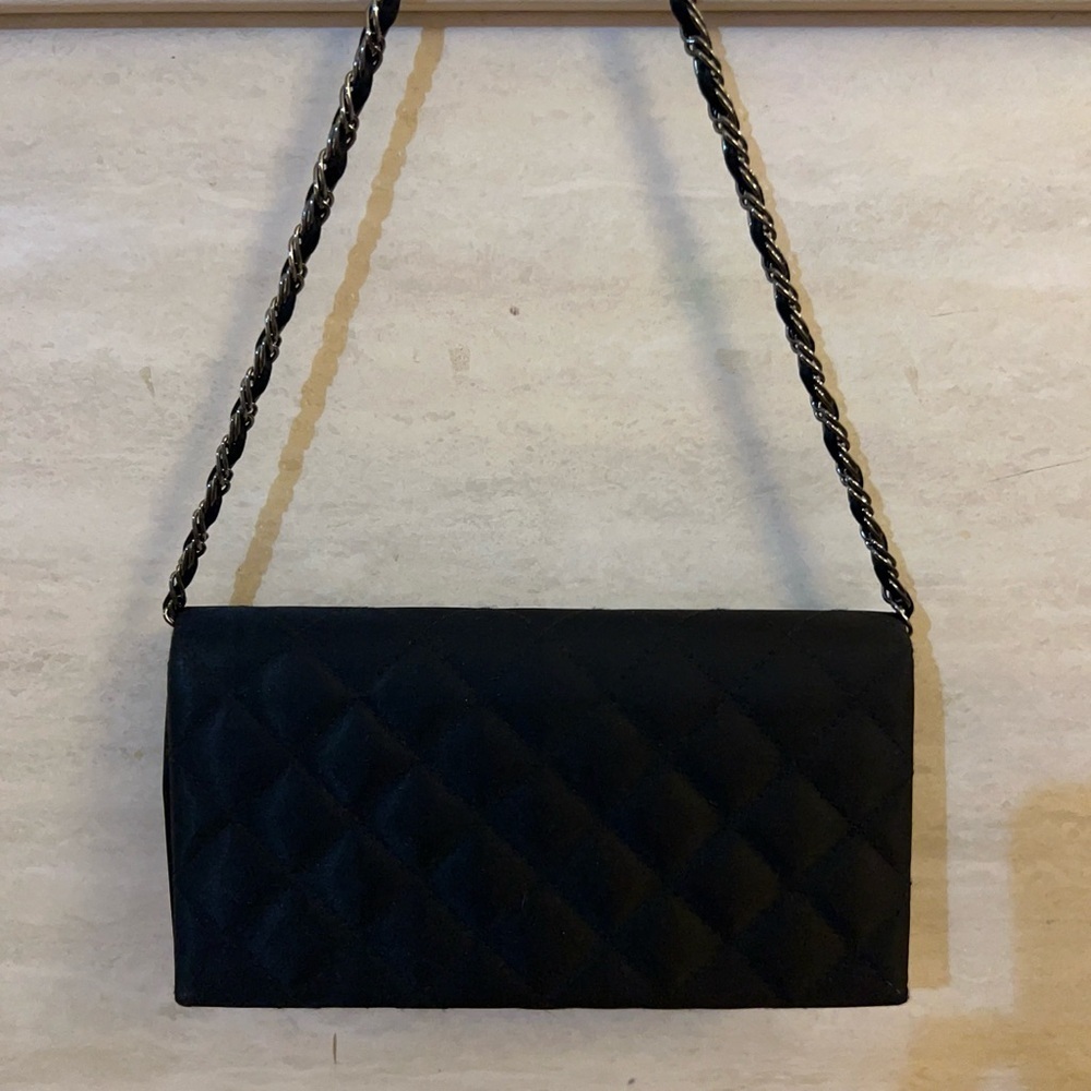 Kate Landry Chanel black quilted bag, Sophisticated Black Quilted Clutch - Picture 5 of 12